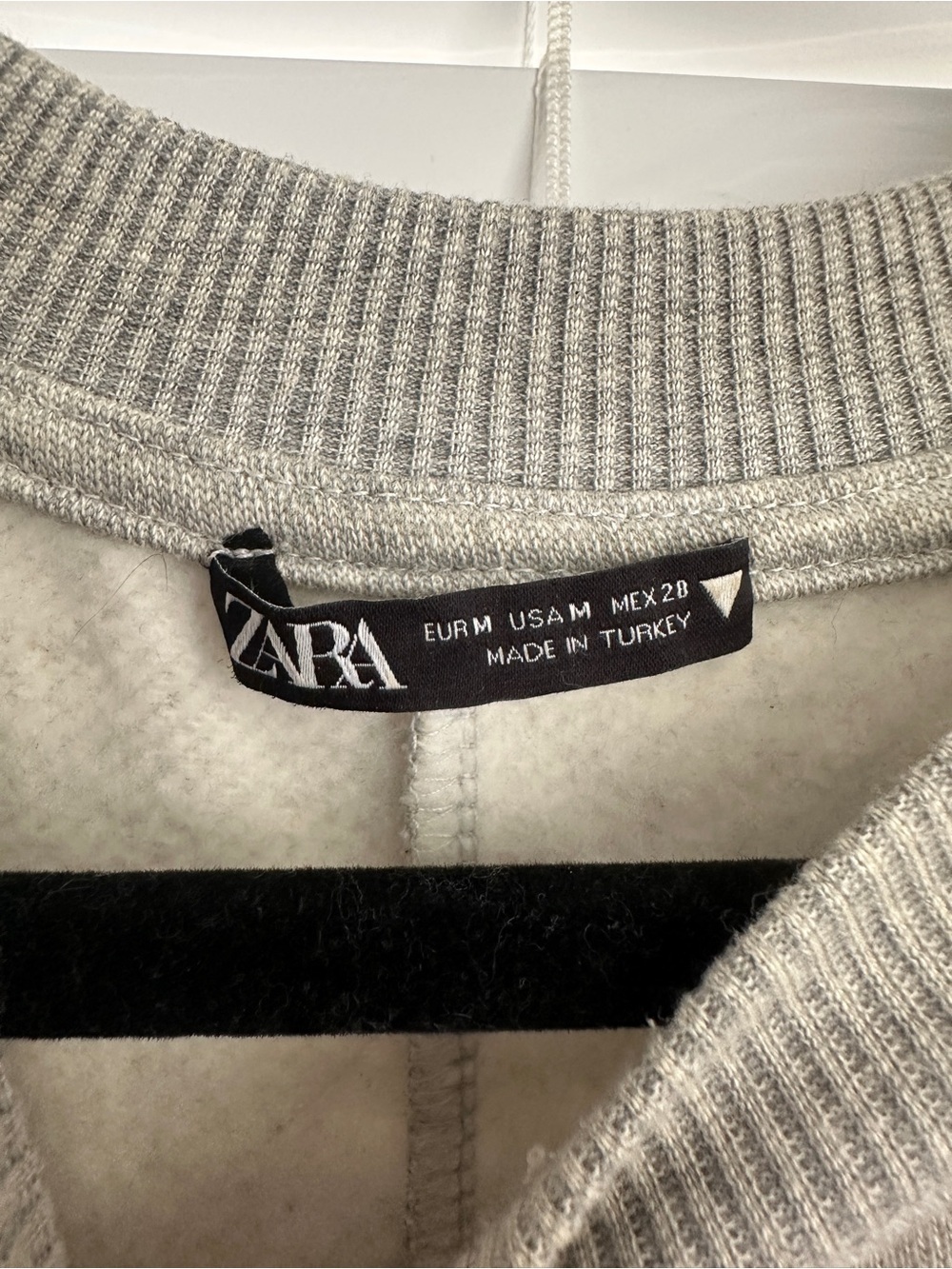 ZARA Grey California Sweatshirt - Picture 2 of 3